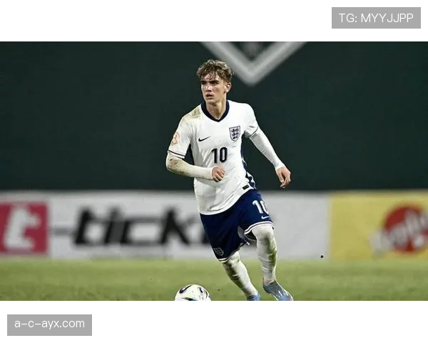 英超新星乔什·布朗森闪耀赛场，助球队状态回暖再取关键胜利