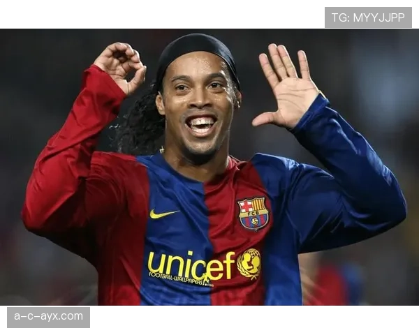 小罗当年在夜店喝到凌晨四点，第二天训练迟到还穿着拖鞋